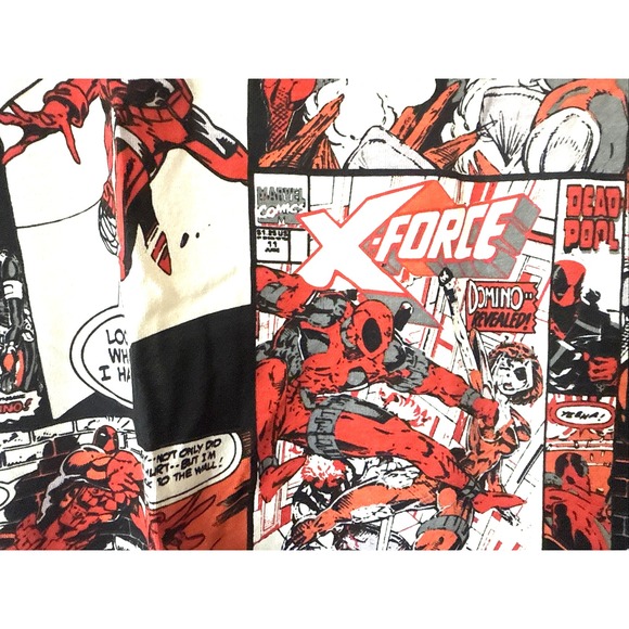 Marvel Deadpool All  Comic Book Over Print T-Shirts Men's Large - Picture 2 of 10
